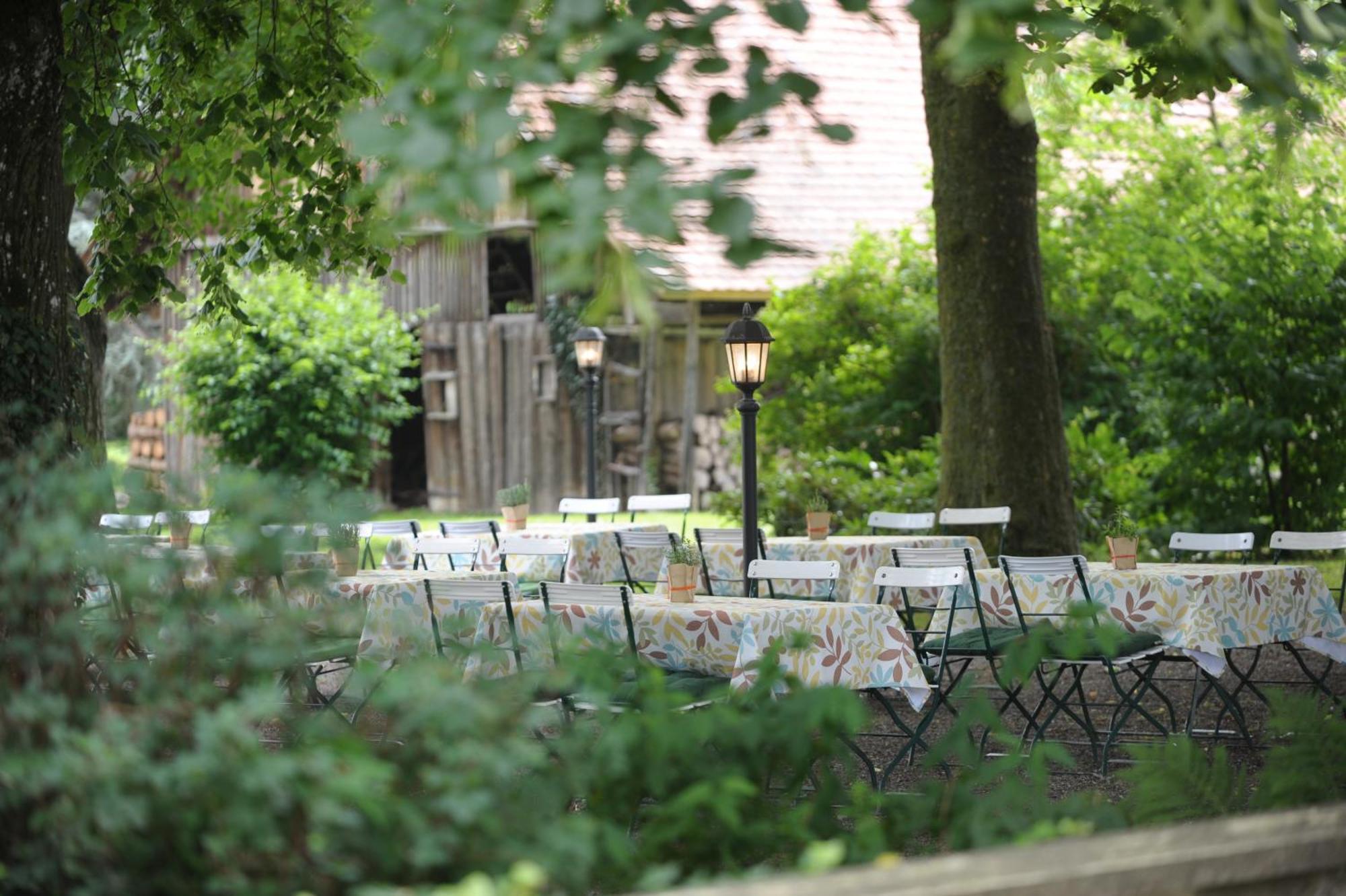 Hotel Gasthaus Adler Bad Waldsee Exterior foto