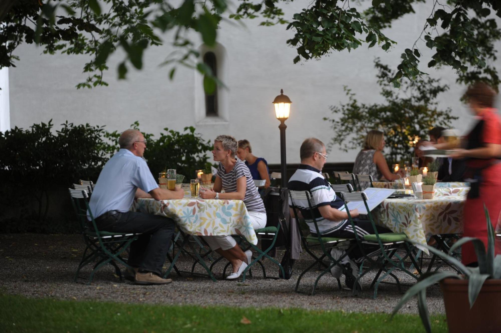 Hotel Gasthaus Adler Bad Waldsee Exterior foto